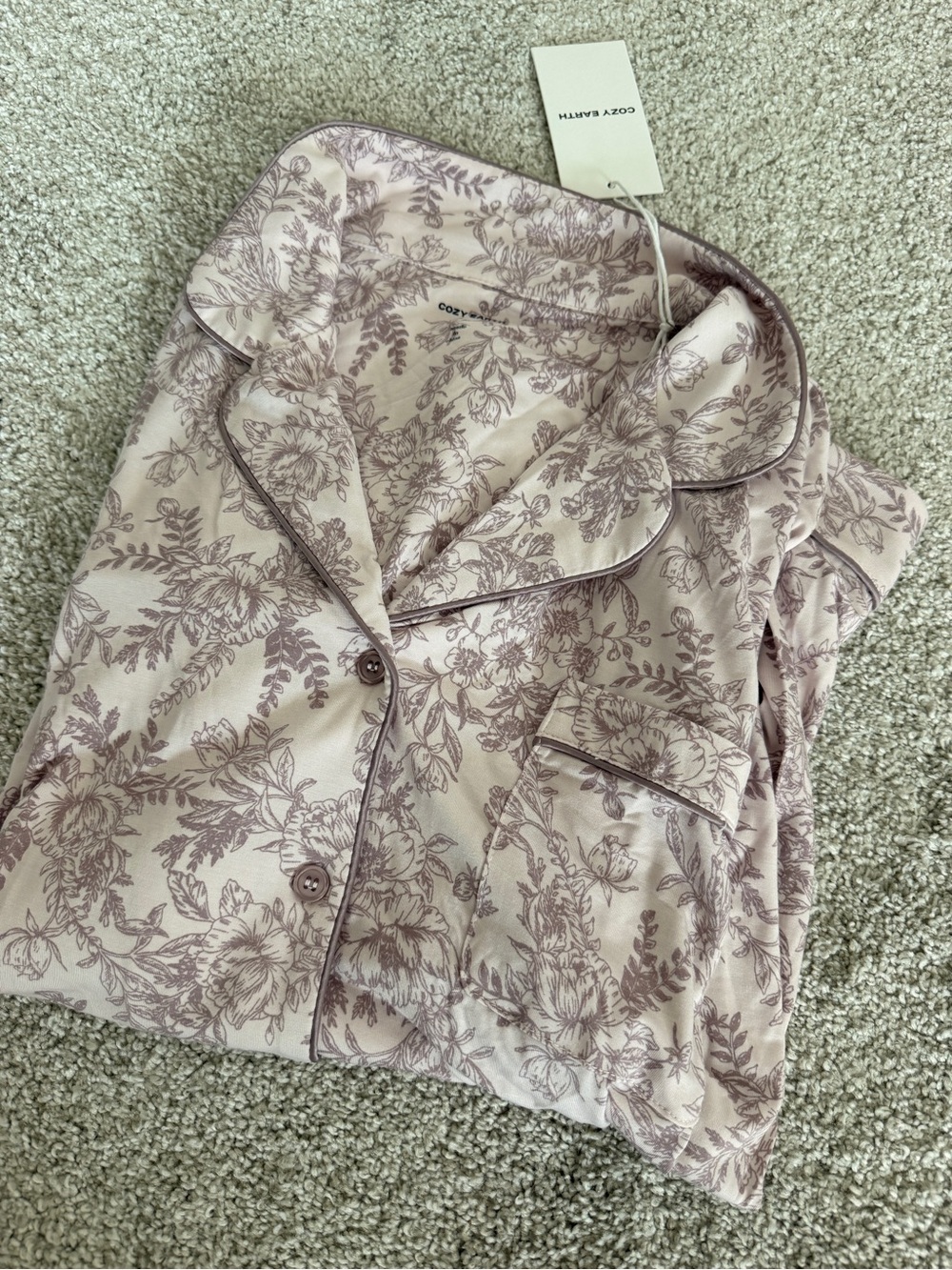 NWT Cozy Earth Bamboo Women's Long-Sleeve lilac tolie pajama top : medium